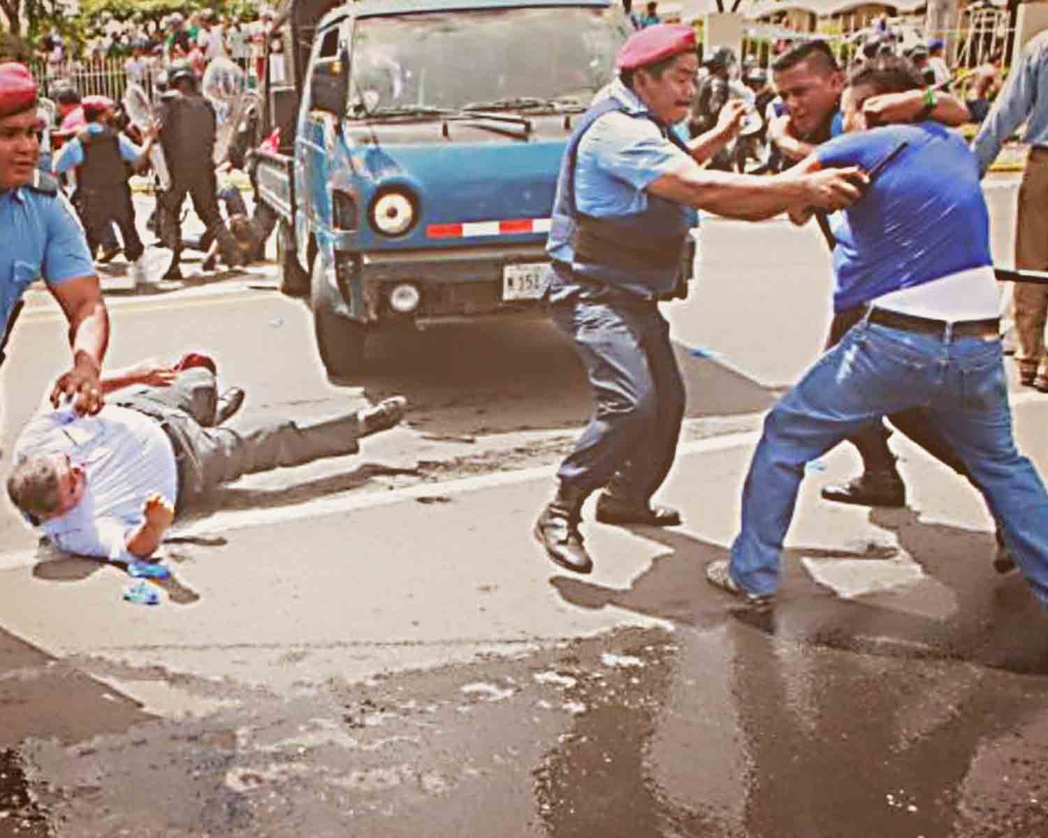 PERCEPCIONES RECIENTES sobre SEGURIDAD Y POLICÍA