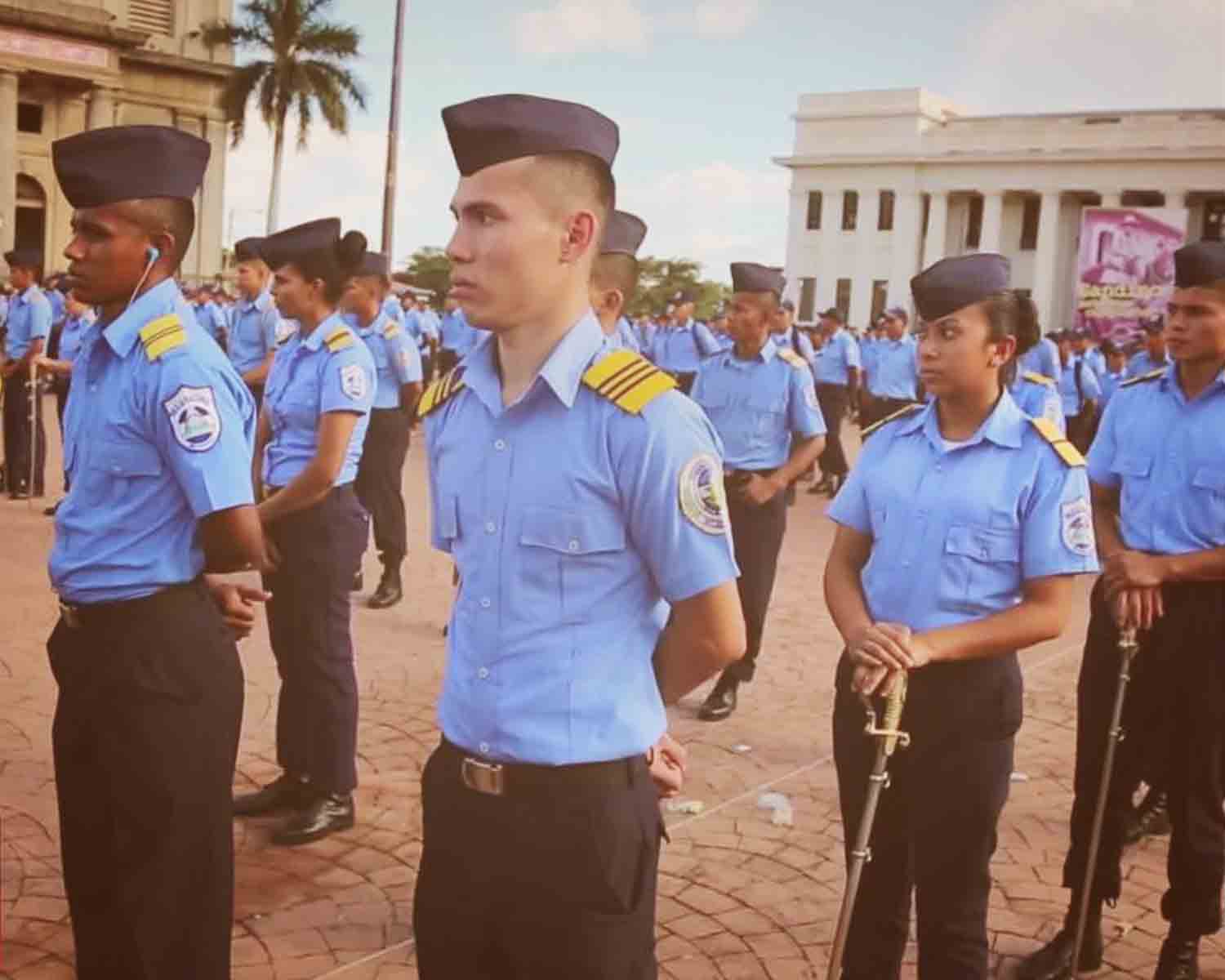 LA POLICÍA, INSTRUMENTO DEL PODER POLÍTICO INSTITUCIONAL