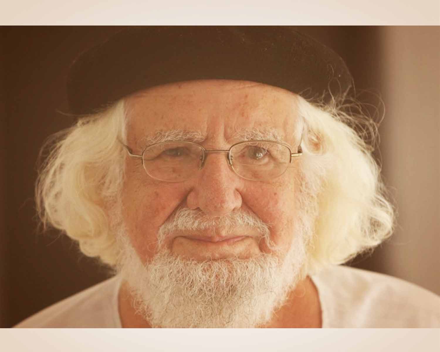 ERNESTO CARDENAL: CARISMA, UTOPÍA Y TRASCENDENCIA CONTROVERSIAL